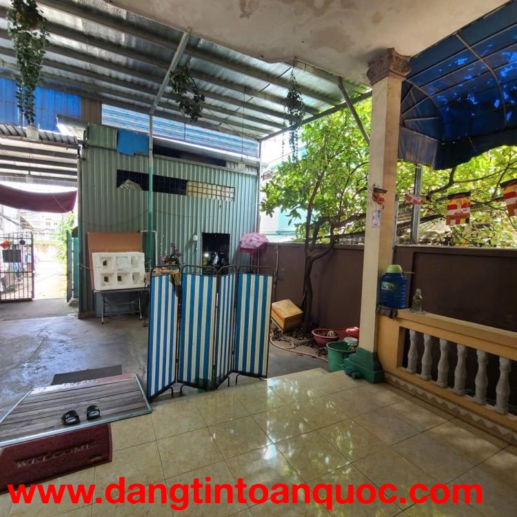 NHÀ 1 ĐỜI CHỦ - CHỈ HƠN 30TR/M2. NGANG 7,5M2 MT MỄ CỐC