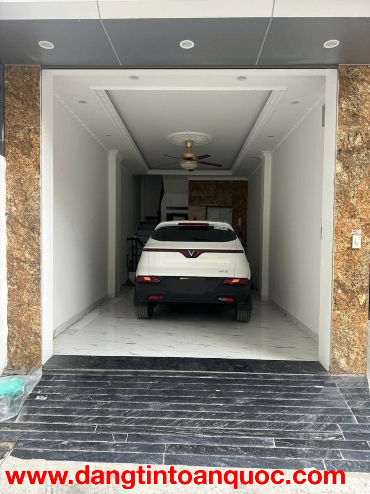 NGỌC HỒI , NGÕ THÔNG – LÔ GÓC – Ô TÔ VÀO NHÀ – THANG MÁY XỊN – FULL NỘI THẤT