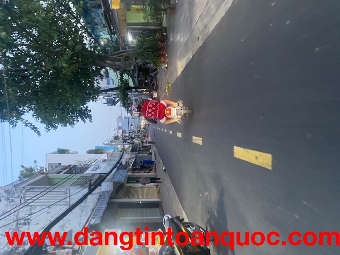 Bán nhà mặt tiền đường Tùng Thiện Vương 7.2x24 chỉ 17 tỷ -0931172218