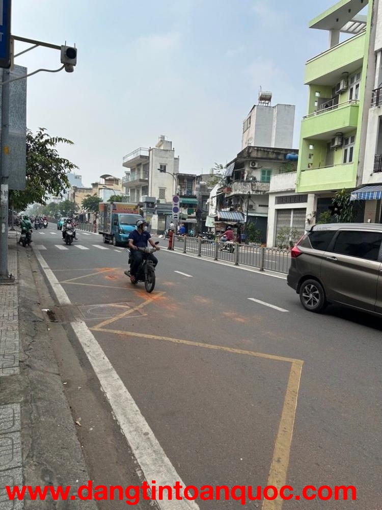 BÁN TÒA NHÀ 600M2 THỚI AN Q.12 – 4 TẦNG 10PN 10WC – SỔ ĐỎ CHÍNH CHỦ – GIÁ ĐẦU TƯ CỰC TỐT