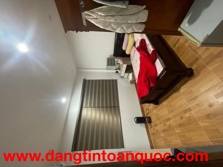 Bán nhà Nguyễn Văn Cừ- Oto Ngõ cực nông- Sát Phố- Dân Xây- Full Nội thất 55m 5 tầng nhỉnh 14 tỷ(TL)