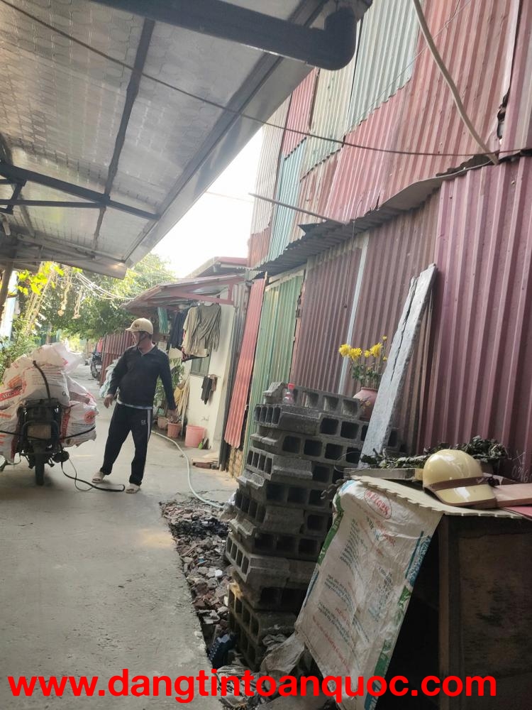 Bán gấp giá rẻ Giải Phóng 32m, 1.5 tầng, mặt tiền 4.5m, 780 triệu, Hoàng Mai.