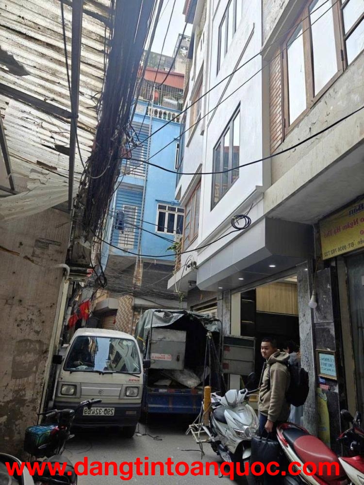 Bán nhà Vũ Tông Phan, Thanh Xuân, Gara ô tô, Kinh doanh, 42m2, 11.8 tỷ