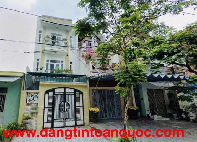 ????????Bán nhà 3 tầng đường Nguyễn Xí -  Trục đường kinh doanh