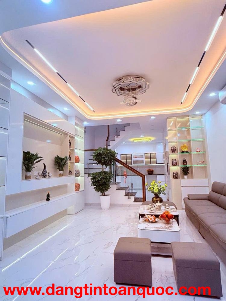 PL TÔ VĨNH DIỆN - THANG MÁY - Ô TÔ ĐỖ - KINH DOANH - 50m2 5 tầng mt 4.6m Giá 20 tỷ