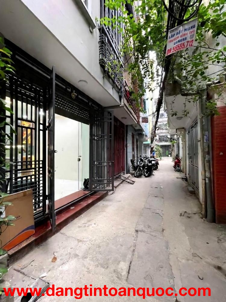 hoàng hoa thám 35m x5 tầng 9,7 tỷ ngõ 3m,cách phố 40m lô góc,dân xây,nhà đẹp