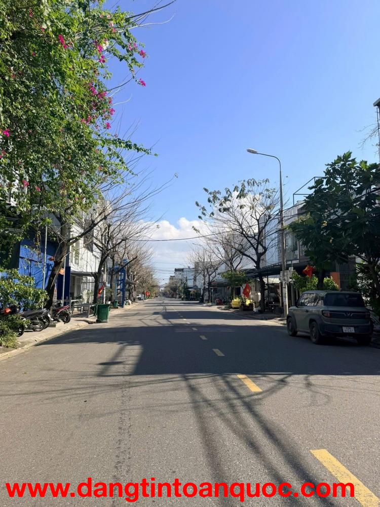 Bán lô đất đường 10m5 BÙI TẤN DIÊN - đường lớn Kinh doanh .DT 105m2 giá 5ty6 LH 0942992361