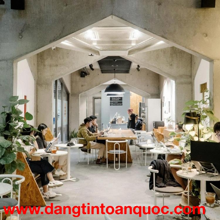 Cho thuê mặt bằng tầng 1 kinh doanh đồ uống cuối phố Bà Triệu – Hai Bà Trưng – Hà Nội