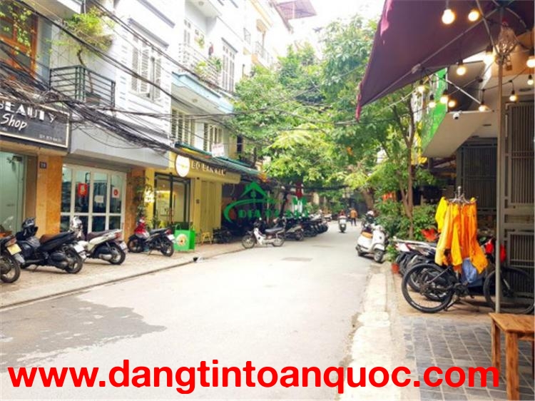 Bán nhà đẹp ngõ ôtô phố Võ Chí Công 45m2 4tầng mặt tiền 4m 13 Tỷ Tây Hồ