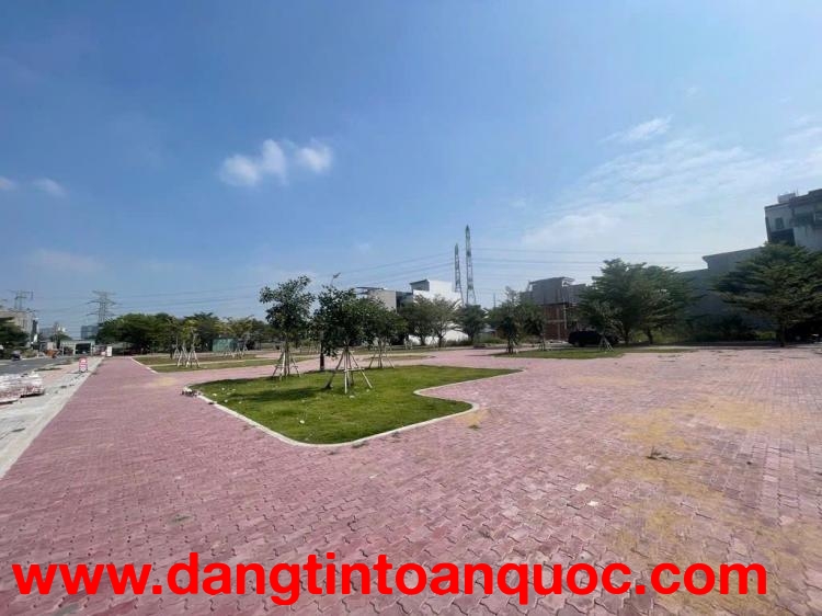 Bán đất KDC Thanh Nhựt – Phước Kiểng, Nhà BèDT: 108,5m² (6 × 18m)Giá: 53 triệu/m²