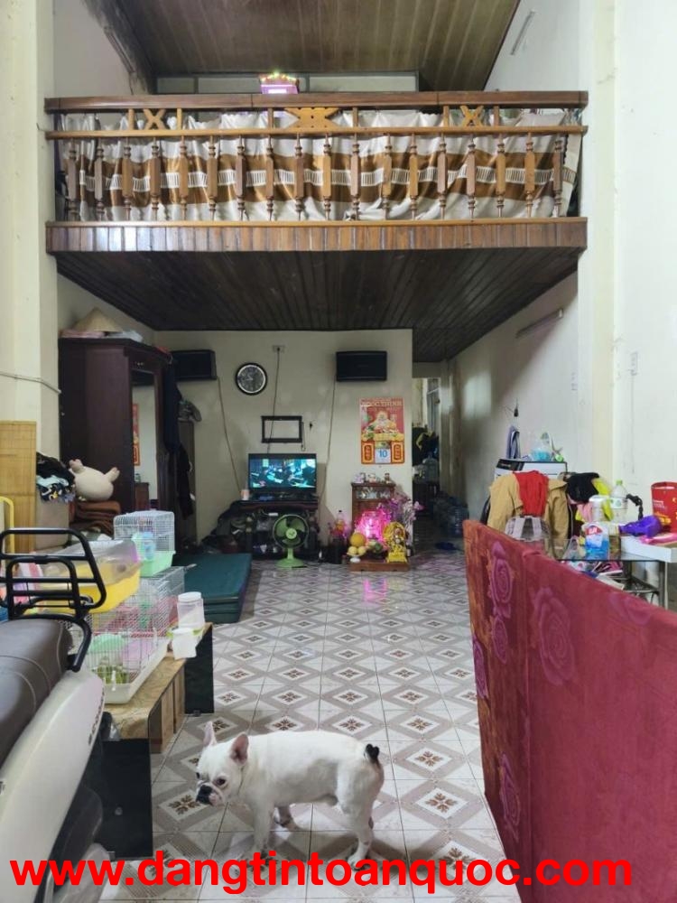 ► Kề Mặt Tiền Duy Tân, Ô tô đậu cạnh nhà, 75m2, gác lửng, 4.x tỷ