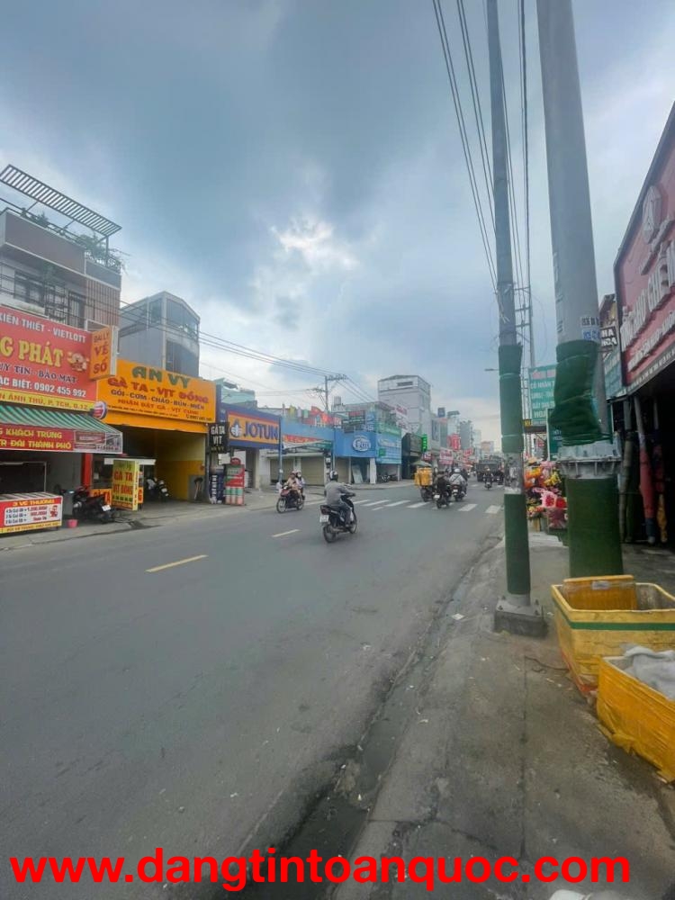 Bán nhà mặt tiền 10.5x35m giá 25,79 tỷ Đường Nguyễn Ảnh Thủ