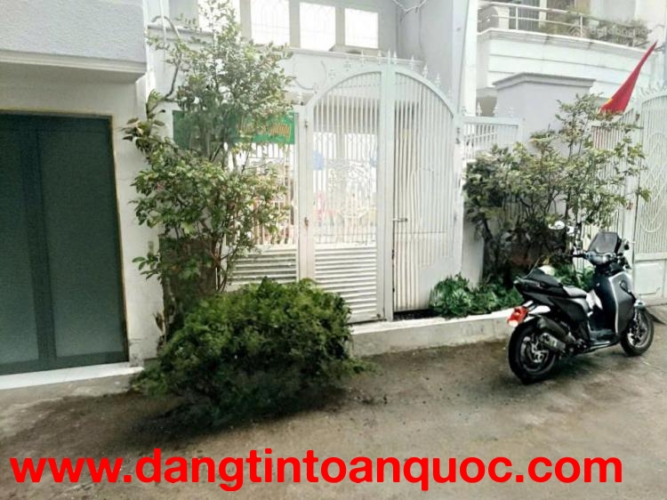 Bán nhà Dương Bá Trạc gần cầu Nguyễn Văn Cừ Quận 8 - 4x25m - 4PN chỉ 6.4 tỷ.