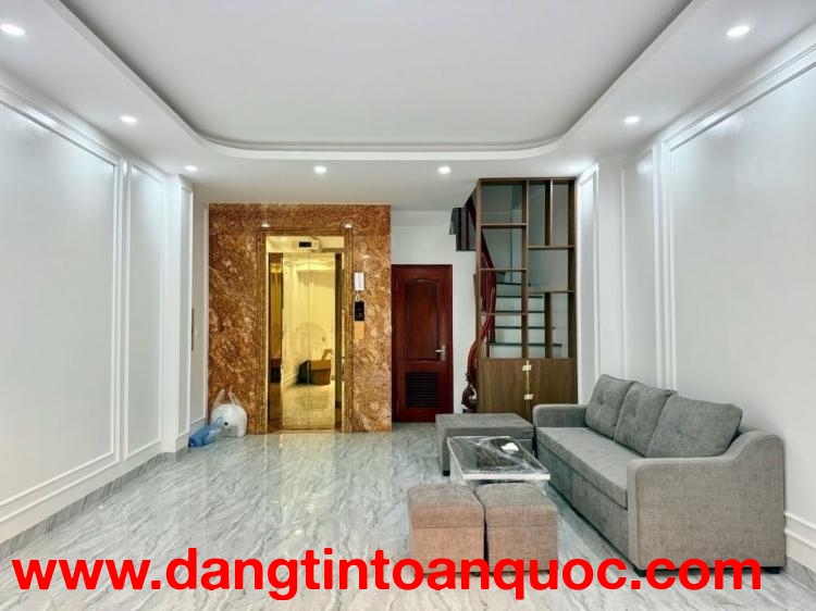 đội nhân 40m x7 tầng thang máy,xây mới 19,8 tỷ gara ô tô,kinh doanh đỉnh