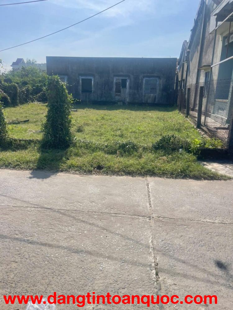 CHÍNH CHỦ Cần Cho Thuê Đất Tại Số nhà 27 Đường Nguyễn Văn Trỗi, Phường Phú Yên. TP Tuy Hòa, Phú Yên.