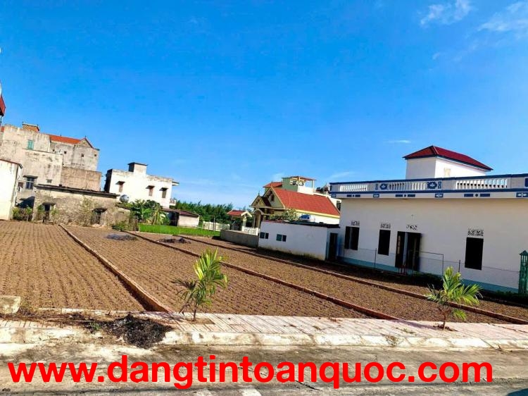 HOT !!! SỞ HỮU NGAY LÔ ĐẤT ĐẸP - GIÁ TỐT - Vị Trí Đắc Địa Tại TT Thị Trấn Quất Lâm, Huyện Giao Thuỷ,