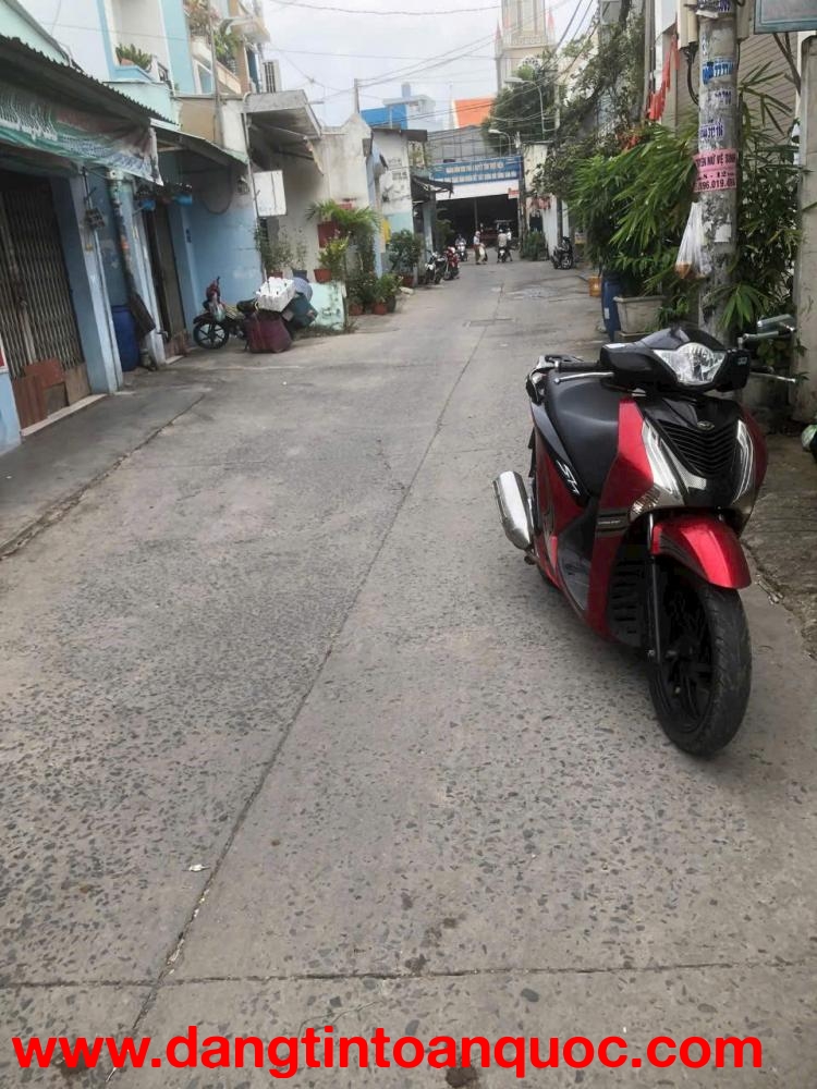 BÁN NHÀ C4 (4x26) MẶT TIỀN ĐÔNG HƯNG THUẬN 39 - 100M2 - ĐƯỜNG XE TẢI THÔNG