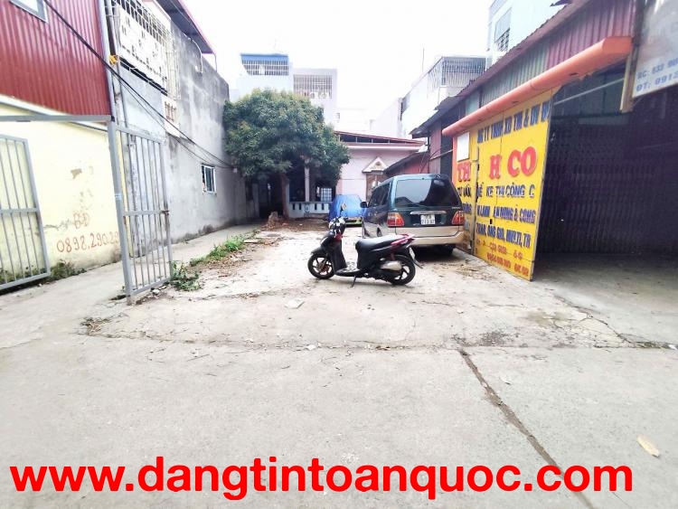 Bán đất Thiên Lôi - 86m - lô góc 3 mặt thoáng - sát mặt đường - Giá 4.8 tỉ