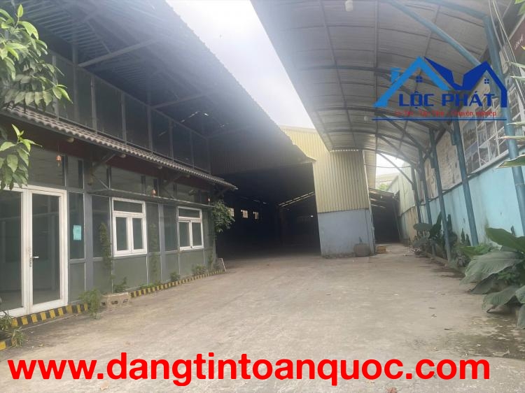 Cho thuê xưởng 1200m2 phường Trảng Dài, Đồng Nai giá chỉ 50tr