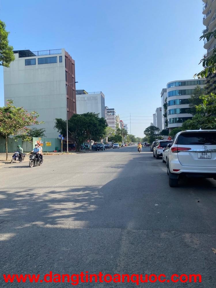 Mặt tiền Đồng Văn Cống, dự án Huy Hoàng, 1 cặp, diện tích 10x22, giá 270tr