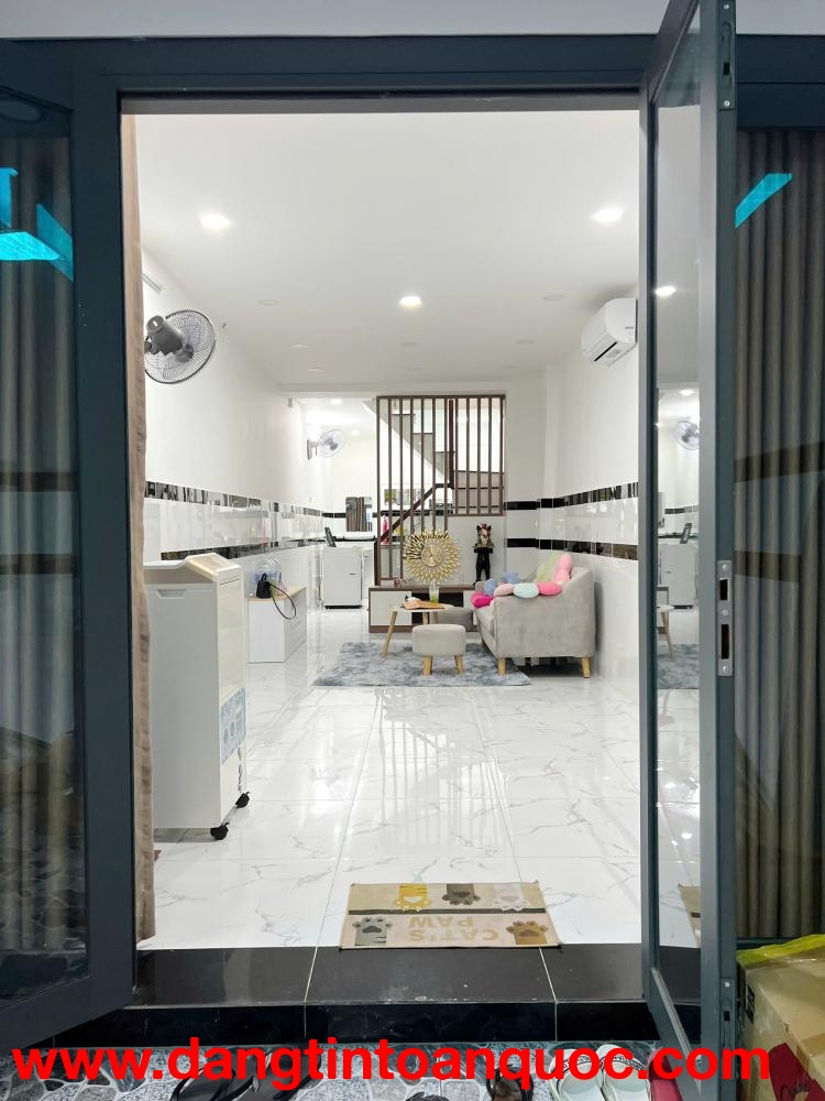 Cho thuê nhà mới 2 tầng (full nội thất) HXH đường Dạ Nam P2Q8