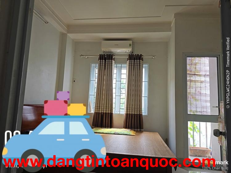 BÁN NHÀ LỆCH TẦNG 4 TẦNG – 3 NGỦ – CỰC THOÁNG SÁNG