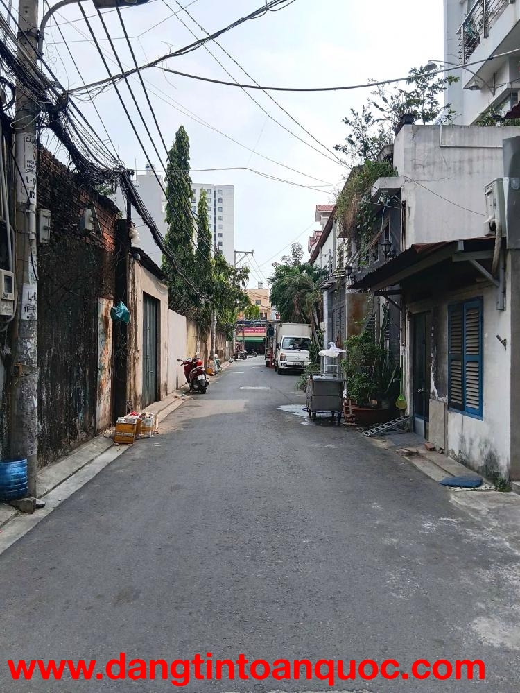 NHÀ HXH – ĐƯỜNG SỐ 3 – BÌNH TÂN – GIÁP TÂN PHÚ – DT 4.8x13M – 3PN – NHỈNH 5 TỶ