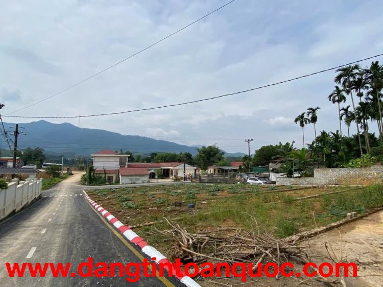 Bán đất Hợp Thành sẵn sổ, 6xx TP Hòa Bình