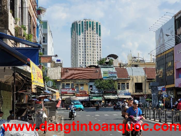 Rẻ 7 tỷ, mặt tiền 6 tầng kinh doanh đường 3 tháng 2, DT: 5x40  - 0931172218