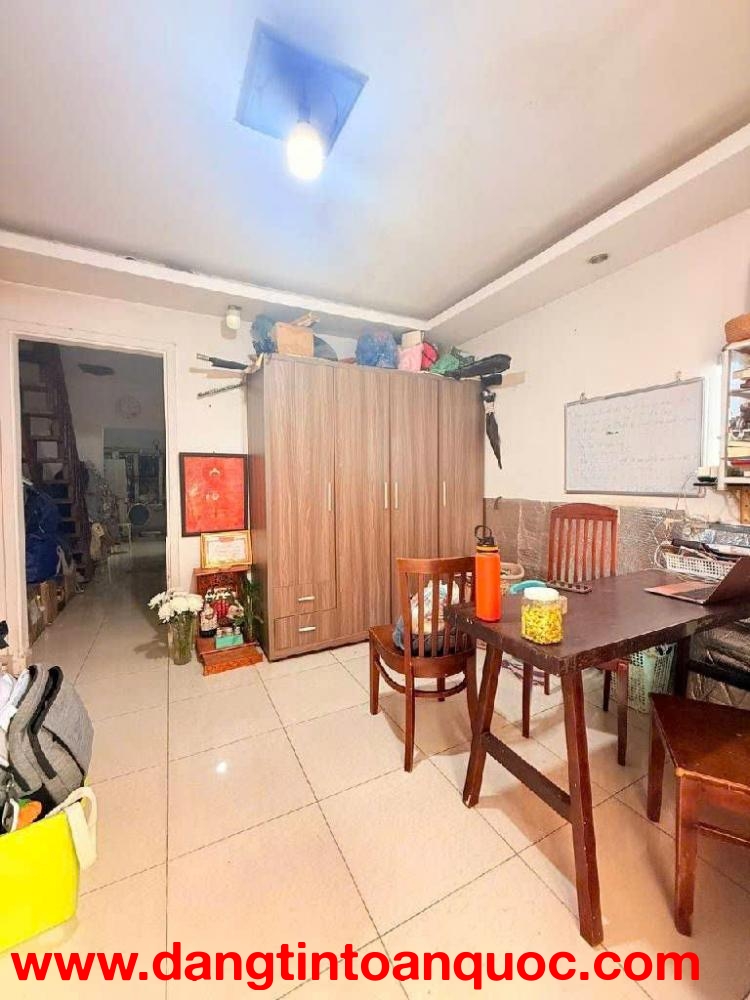 HOT - SÁT LÂM VĂN BỀN HẺM XE HƠI VI VU - 2 TẦNG - 75.2M2 - NGANG 4.2M - CHỈ 8.2 TỶ