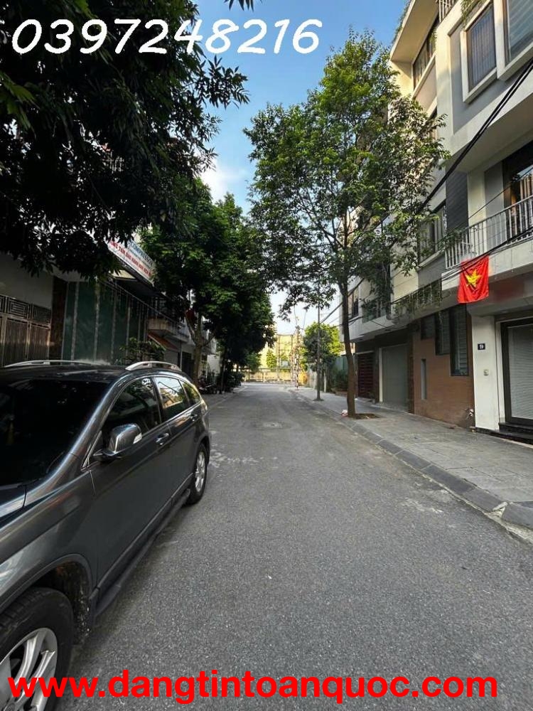 BÁN NHÀ LÔ GÓC VIỆT HƯNG, 7 TẦNG THANG MÁY, MẶT TIỀN 6M, 10 TỶ – VỊ TRÍ VIP NHẤT KHU