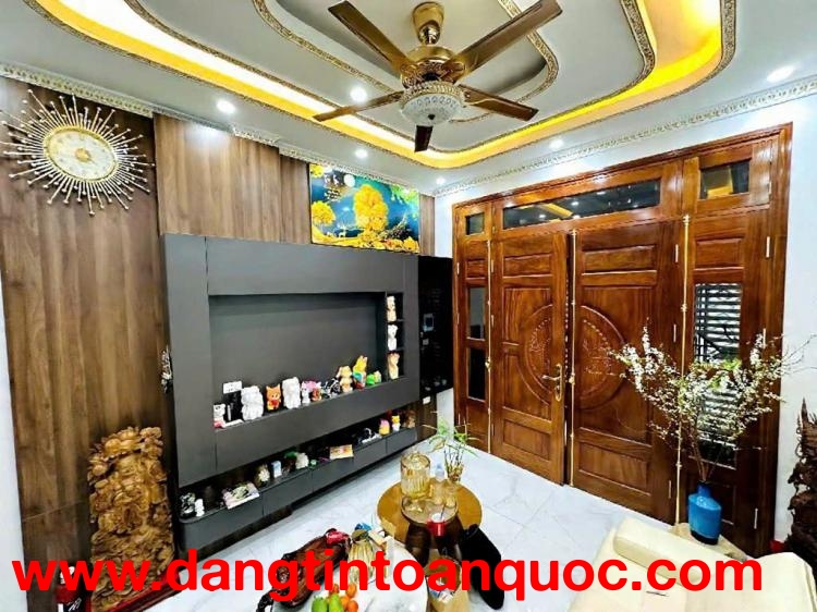 Cho thuê Villa sân vườn mini Nguyễn Hữu Cảnh phường 8 đà lạt 12tr