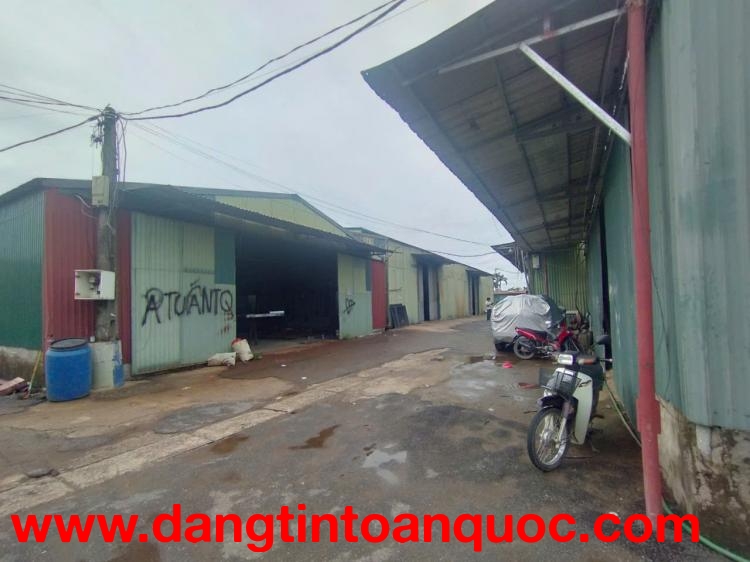 Siêu phẩm: 3 kho xưởng thanh trì, xe tải 10 tấn vào kho tận nơi!