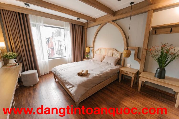 LinhHK cho thuê Homestay 10P phố Nhà Chung – view đẹp, giá tốt