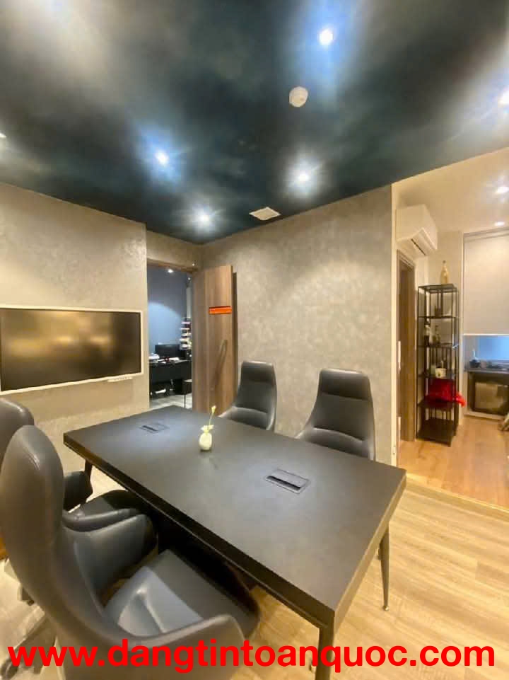 Nhà đẹp rẻ, đ Trần Xuân Soạn, p Tân Hưng, Q7 HCM. 6,8 t.ỷ T L.