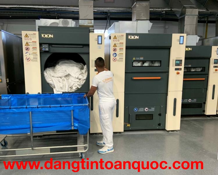 javel công nghiệp 10% chuyên dùng ngâm đồ trắng xử lý vết bẩn