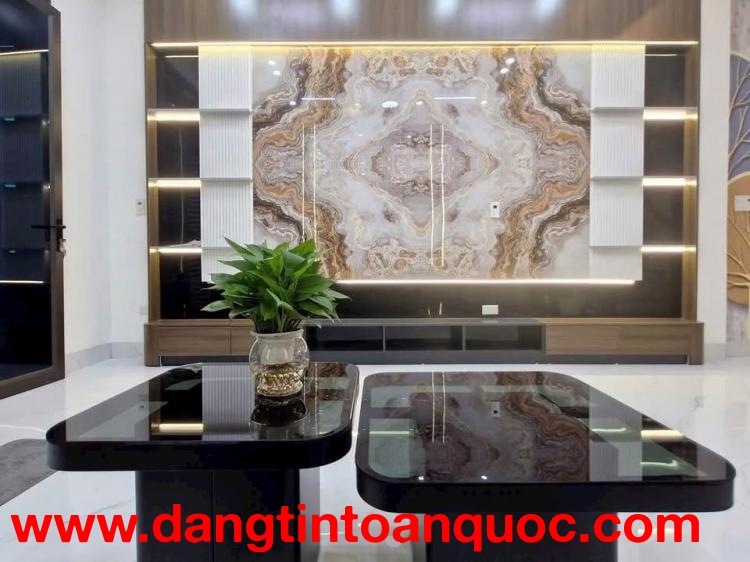 BÁN NHÀ LẠC LONG QUÂN -KINH DOANH - Ô TÔ  GẦN HỒ TÂY 62 M5T 17.8TỶ