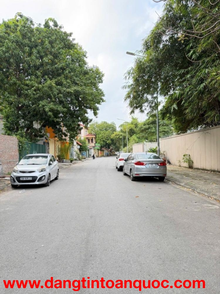 BÁN ĐẤT Ngọc Thụy Phố  Nguyễn Gia Bồng 50 m2 X11.3 tỷ Long Biên.