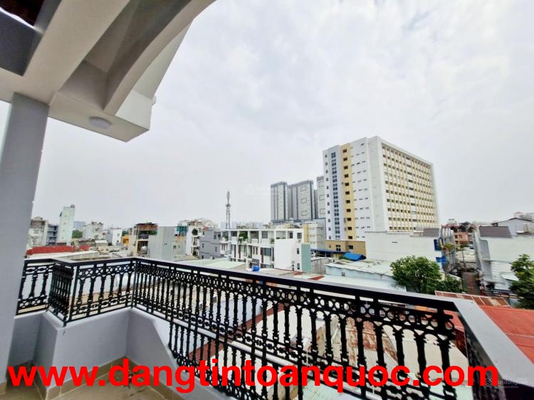 Bán nhà Tạ Quang Bửu, ngang 5m, Đẹp Ở Ngay, 4 tầng hoàn công đủ, ngay Parc Mall Quận 8- 0931172218