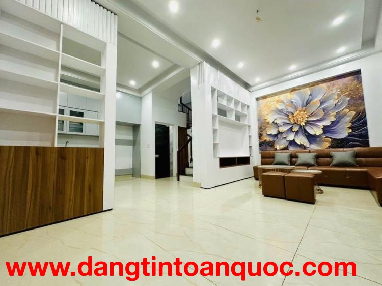 BÁN NHÀ AN DƯƠNG  VƯƠNG  Ô TÔ VÀO NHÀ -GẦN CIPUTRA -NHÀ ĐẸP Ở NGAY 83M 15.3TỶ