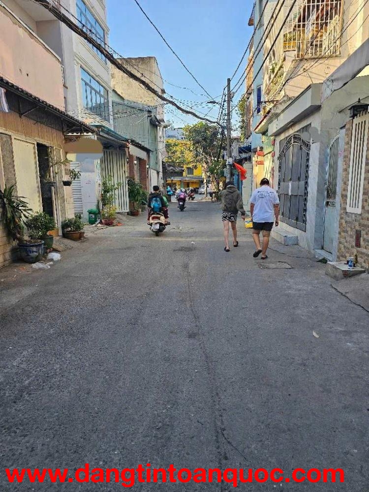 Bán Nhà Nguyễn Văn Linh, Q7 – phù hợp khai thác cho thuê