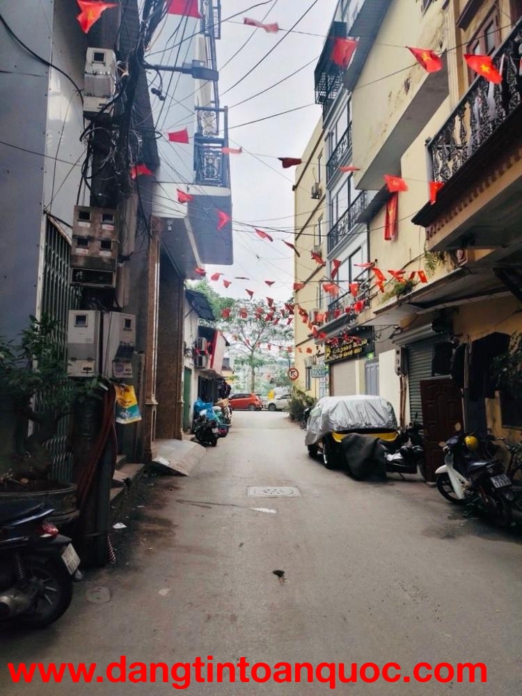 bán nhà Linh Quang 75m 6 tầng thang máy chỉ 11,8 tỷ, nhà đẹp ở luôn