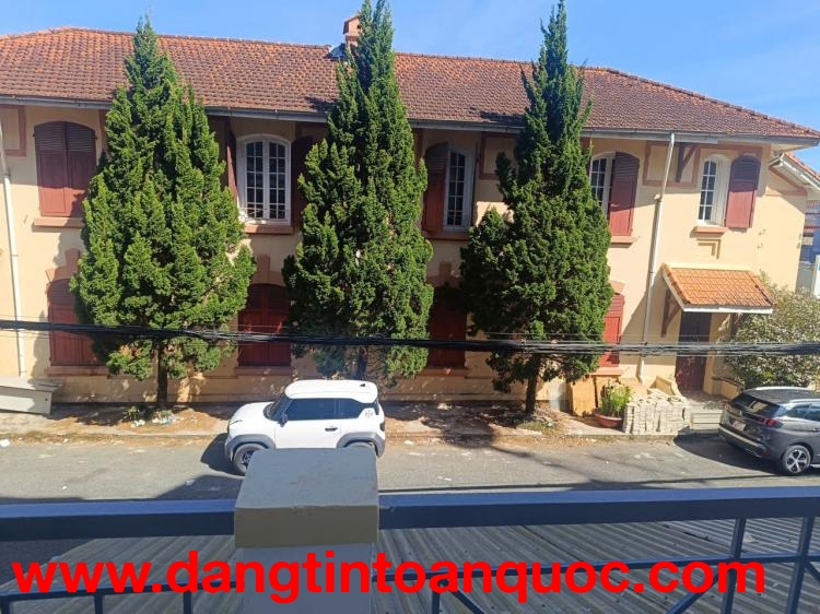 Cho thuê nhà 9 phòng ngủ Bùi Thị Xuân Phường 2 Đà Lạt giá 28tr
