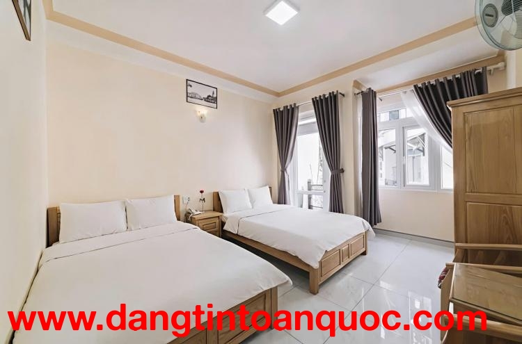 Cho thuê KHÁCH SẠN TRUNG TÂM ĐÀ LẠT 12 phòng giá 30tr