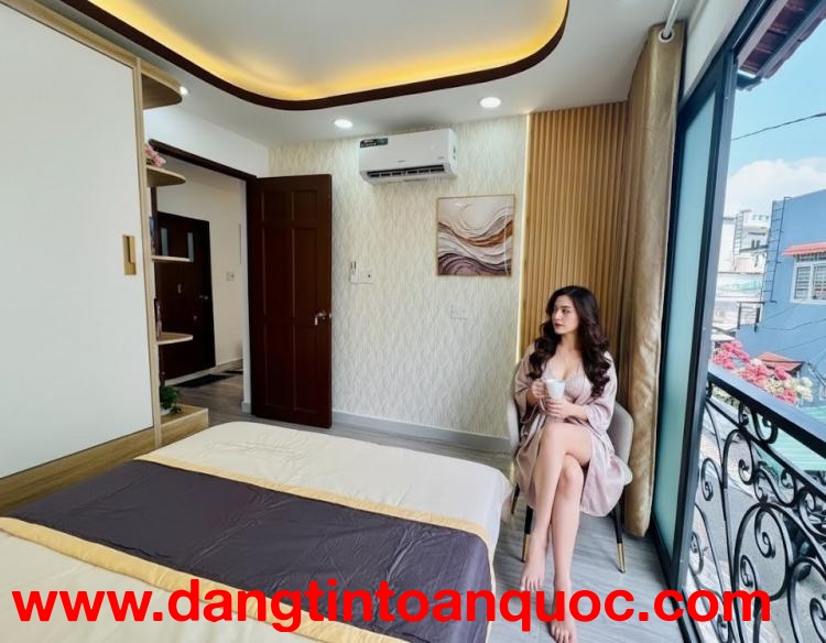 BÁN NHÀ Ba Đình 1 TRỆT 2 LẦU 3PN HẺM 4M - CÓ SÂN RIÊNG - DƯỚI 5 TỶ