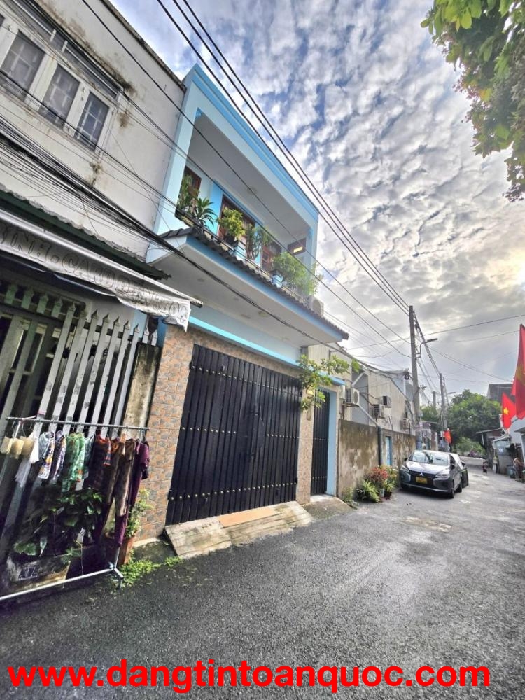 NHÀ 112M2-  GẦN NGÃ TƯ THỦ ĐỨC – KẾ BÊN BV ĐA KHOA –  2 TẦNG ĐÚC KIÊN CỐ 6 PHÒNG CHO THUÊ – CHỈ 7.X 