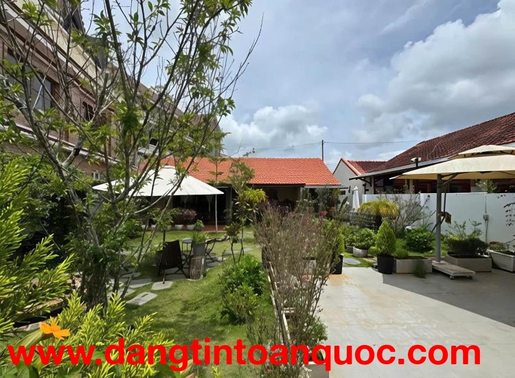 Bán Villa sân vườn 250m2 Yết Kiêu Phường 6 Đà Lạt giá 13 tỷ