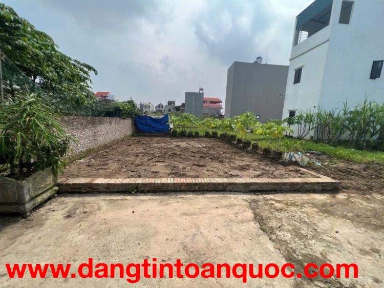 Chỉ 3,15 TỶ - sở hữu lô đất 52M2 thôn Ấp Tre mặt tiền 6M khủng - sát KCN Quang Minh