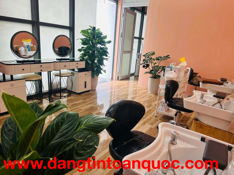 Sang nhượng spa chăm sóc da, gội đầu, nail mi