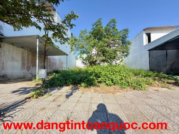 Lô đất Nam Hòa Xuân 100m2 đường Thâm Tâm, gần Minh Mạng, giá 5.7 tỷ